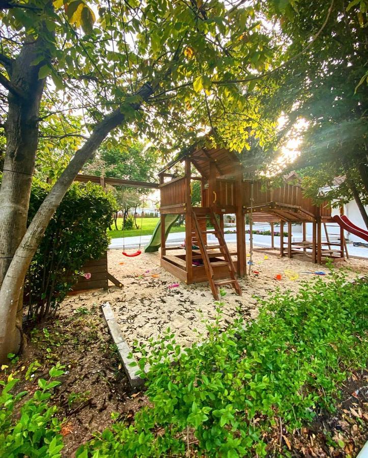 Friends Family Hotel لوزينيتس المظهر الخارجي الصورة